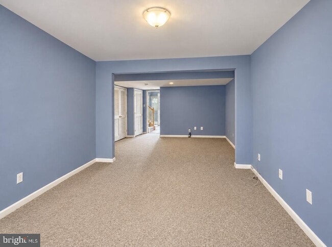 Photo - 200 Georges Ct