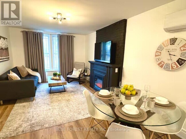 Photo - 79 Cartwright St Unit 1