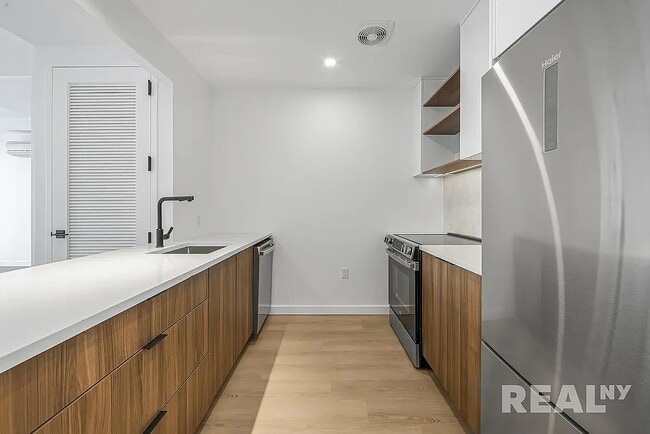 Photo - 953 Dean St Unit 615