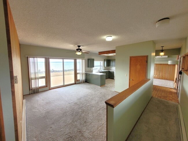 5507 Haida Way