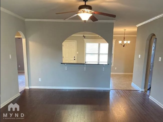 Photo - 113 Earnhardt Cir