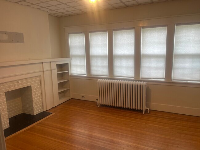 Photo - 449 Richmond Ave Unidad 2