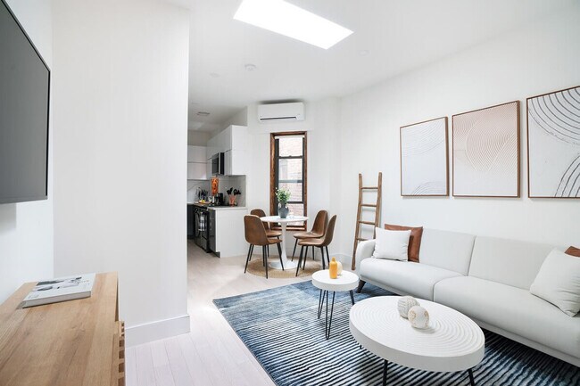 515 W 48th St Unit SI ID1021970P