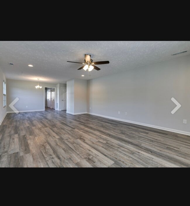 Photo - 272 Hunt St Unit 2 Duplex