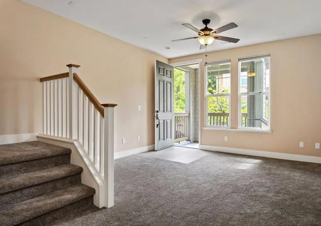 Photo - RARE Midtown Gem!  2/2.5 w-Garage!  Please Read Full Ad For Viewings