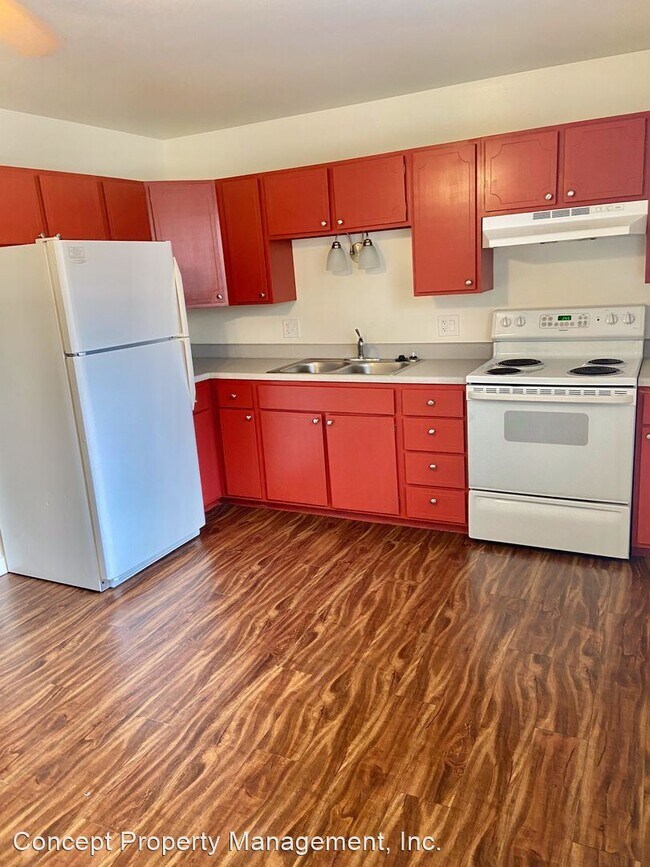 Photo - 2614 S Green St Apartment