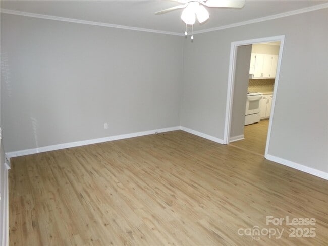 Photo - 716 Brown Ave Unit 718