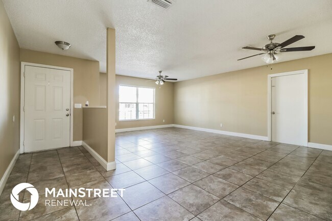 Photo - 4775 Doreen Rd