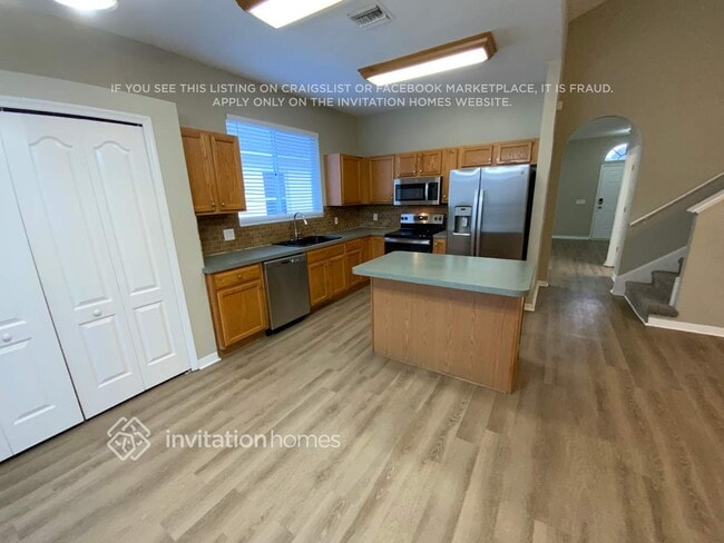 Photo - 10547 Peppergrass Ct House