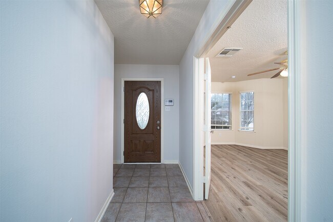 Photo - 4710 Shane Creek Ln