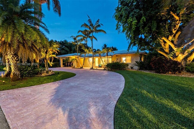 Photo - 290 Tropic Dr