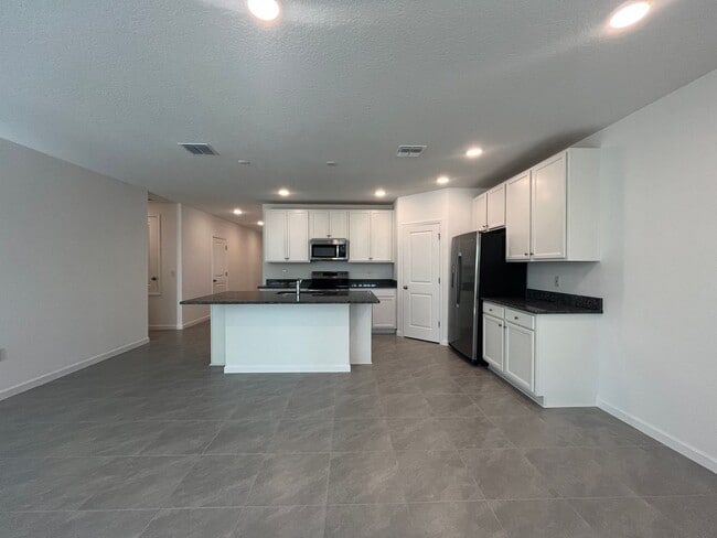 Photo - 5 Wagner Pl