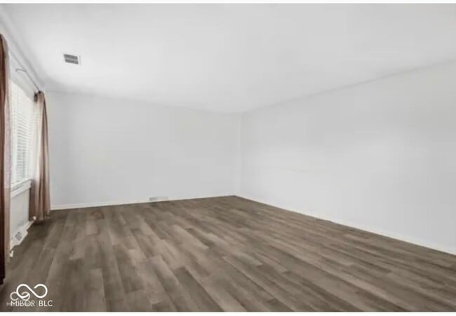 Photo - 5215 Southdale Dr