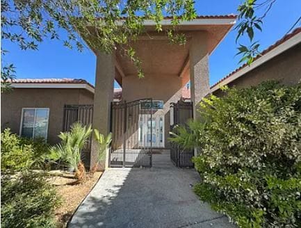 Photo - 9653 Denhart Ave