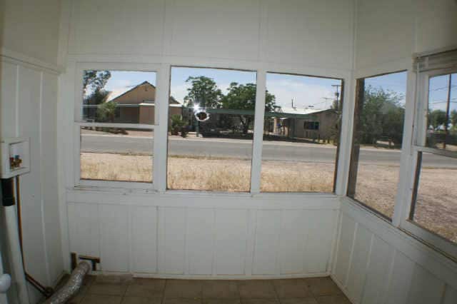 Photo - Cute 2 Bedroom/1 Bath in Good Condition