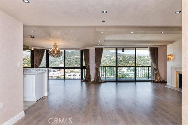 Photo - 222 Monterey Rd