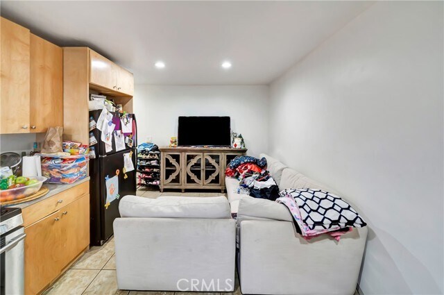 Photo - 6735 Elmer Ave Unidad 18