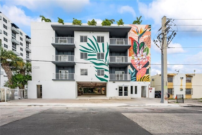 Building Photo - 32 NW 14th Ave Unit 403