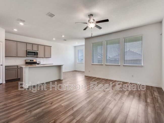 Photo - 1601 Madison Dr