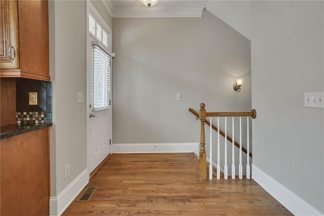 Photo - 3026 Eltham Pl