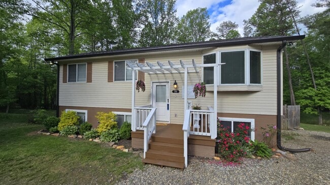 Photo - 22 Smokey Creek Cove