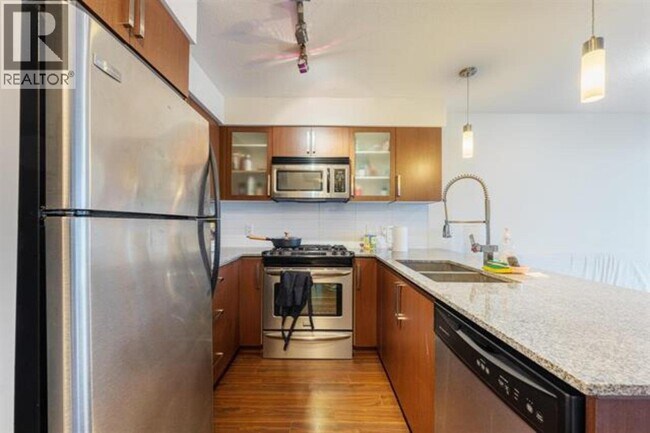 Photo - 8068 Westminster Hwy Unité 512