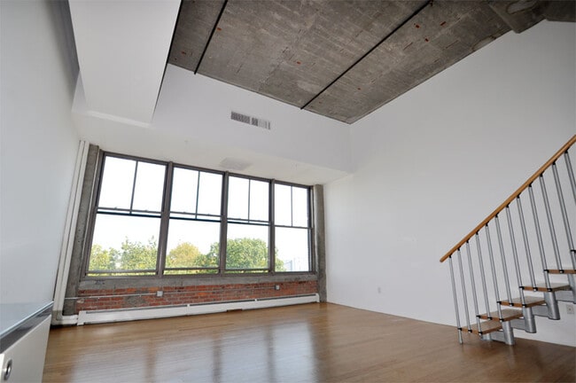 Building Photo - 156 Porter St Unit 356