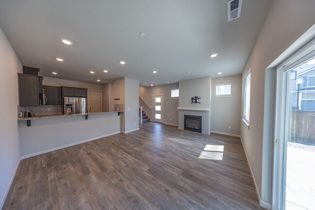 4255 S Waters Edge Wy