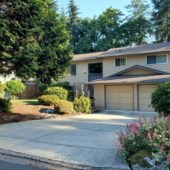 Building Photo - 3bd/1.5ba Renton Home