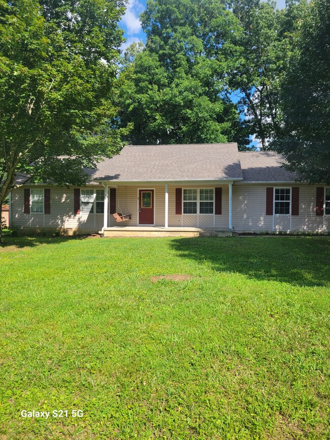 Building Photo - 739 Mockingbird Dr Rental