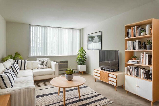 Photo - Medical Center Court Apartments