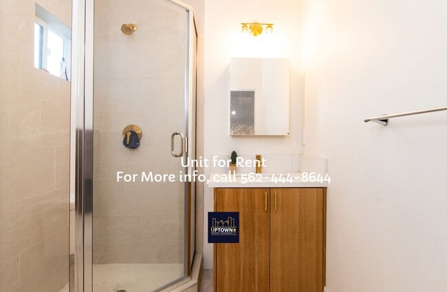 Photo - Townhome - 3 Bedrooms-2.0 Baths - Cudahy
