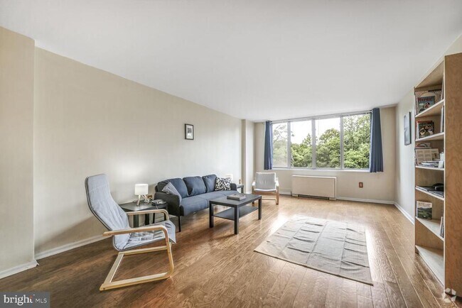 Building Photo - 2939 Van Ness St NW Unit 608 Rental