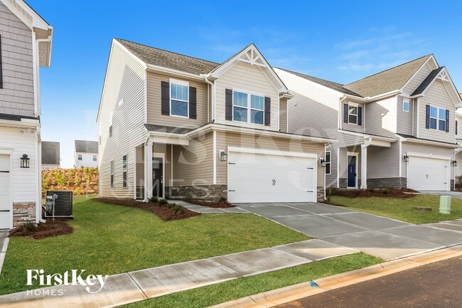 Photo - 705 Ridgemoor Trl