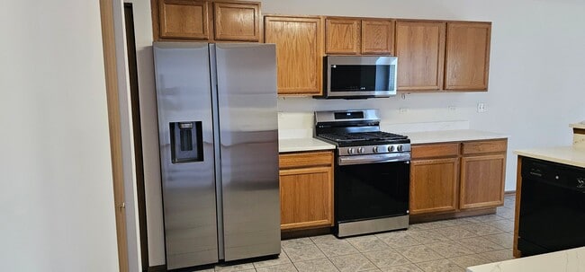 Photo - 615 Arrowwood Ct