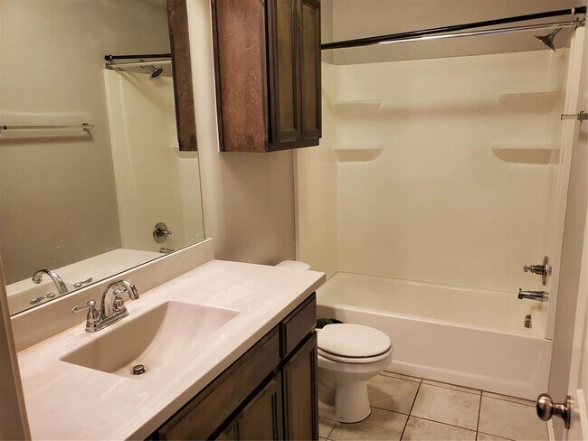 Photo - 15729 Capulet Dr