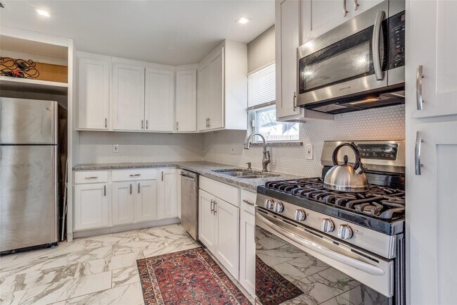 Photo - 1718 Berkley Ave