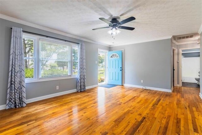 Photo - 292 Plum Springs Rd