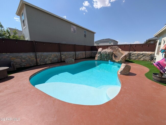 Photo - 10601 Hidden Crown Pl