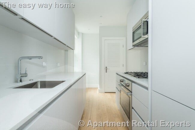 Photo - 286 Chestnut Hill Ave Unit #16