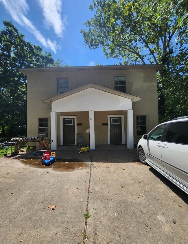 Building Photo - 401 Lane St Rental