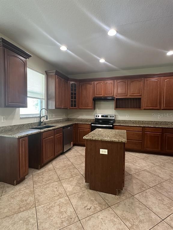 Photo - 18048 Java Isle Dr