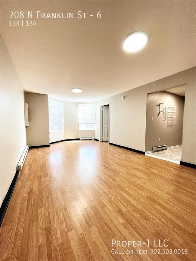 Photo - 708 N Franklin St Unidad 6