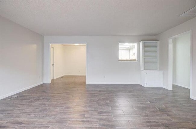Photo - 9021 N Rockwell Dr Unit 9023 n rockwell