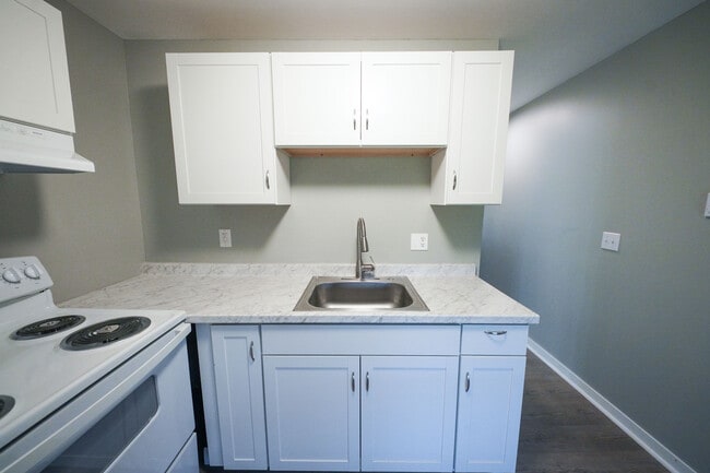 New Kitchen - East Seneca Apartments