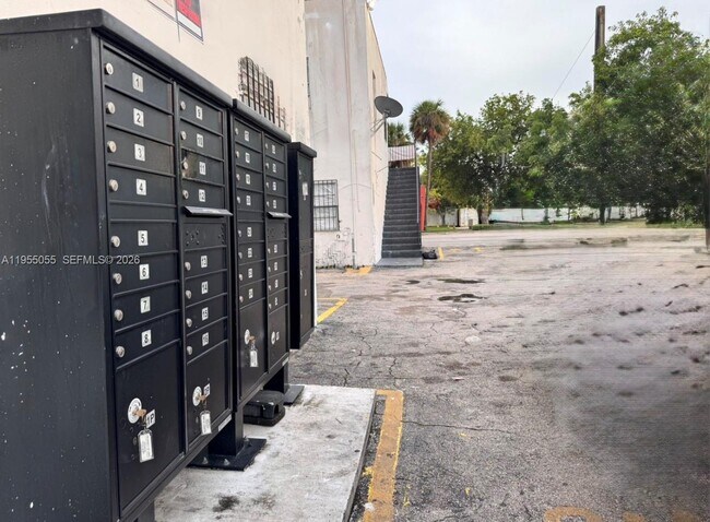 Photo - 1601 NW 62nd St Unit 21