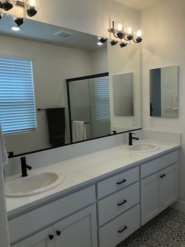 Photo - Newer Single Family Home in West Sacramento