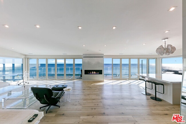 Building Photo - 25216 Malibu Rd