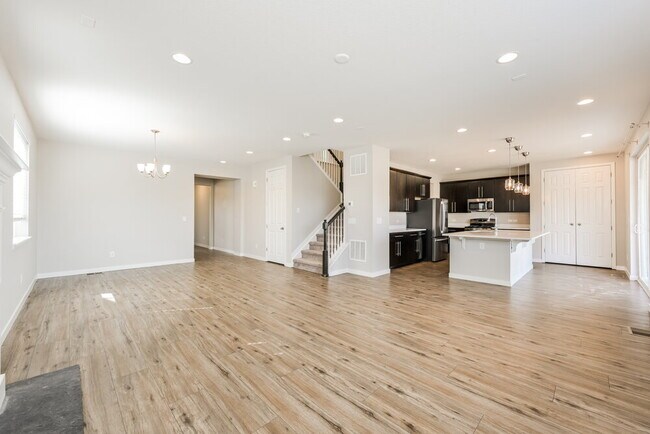 Photo - 3344 Shoveler Trail