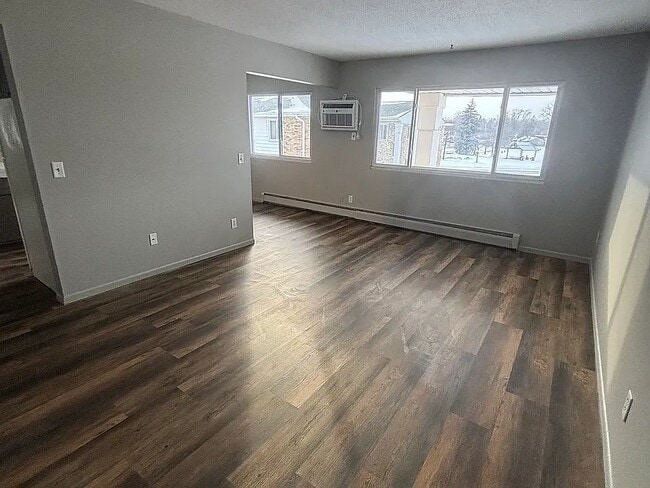 Photo - 5910 W Broadway Unidad 10